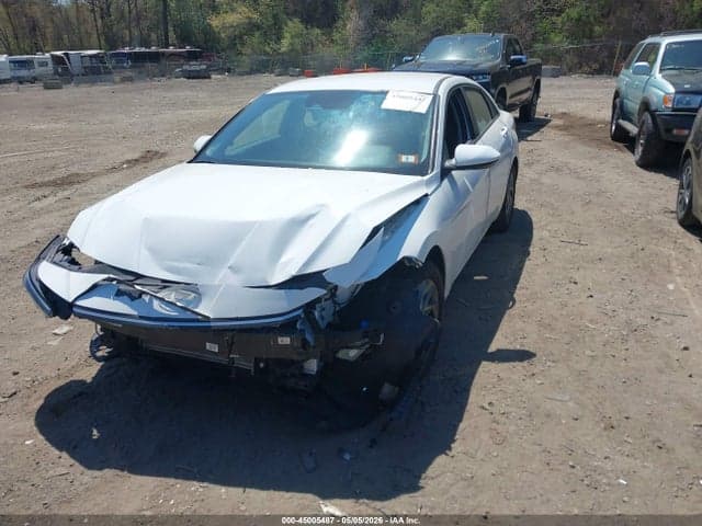 2024 HYUNDAI ELANTRA SEL 2