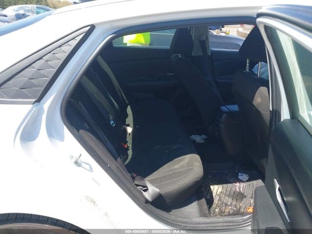 2024 HYUNDAI ELANTRA SEL 8