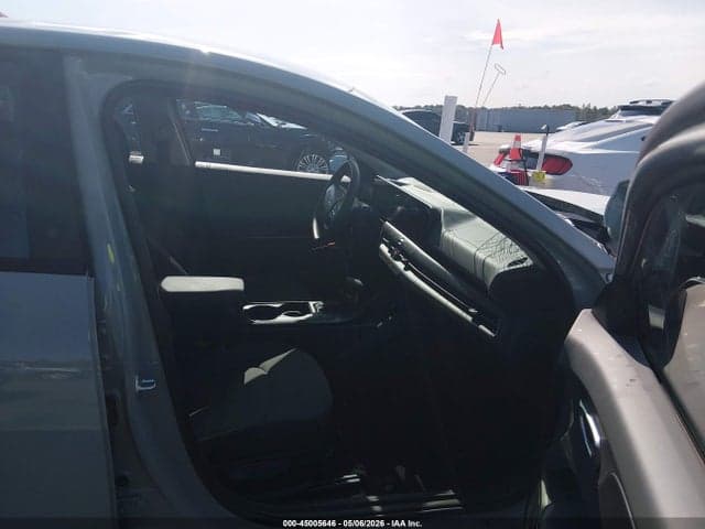 2025 KIA K4 LXS 5