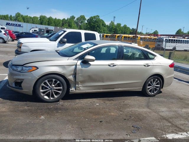 2019 FORD FUSION SE 14