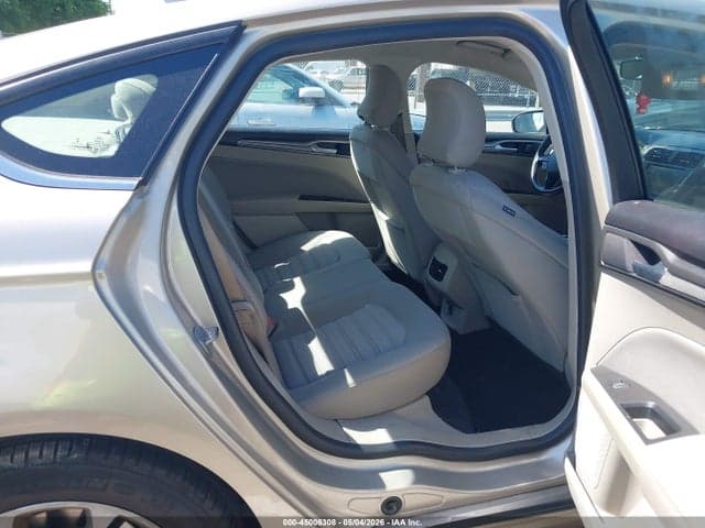 2019 FORD FUSION SE 8