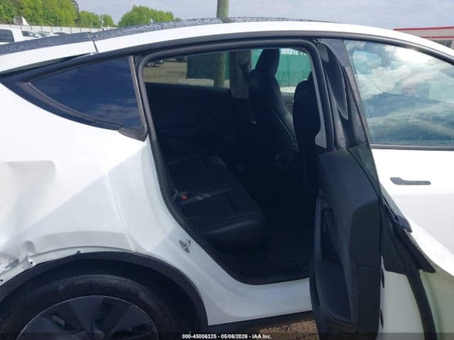 2025 TESLA MODEL Y LONG RANGE DUAL MOTOR REAR-WHEEL DRIVE 8