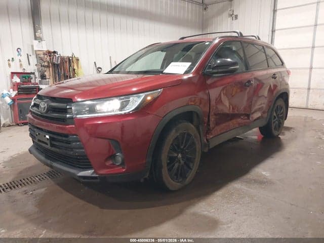 2019 TOYOTA HIGHLANDER SE 2
