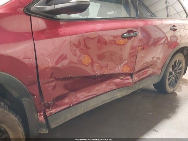 2019 TOYOTA HIGHLANDER SE 6