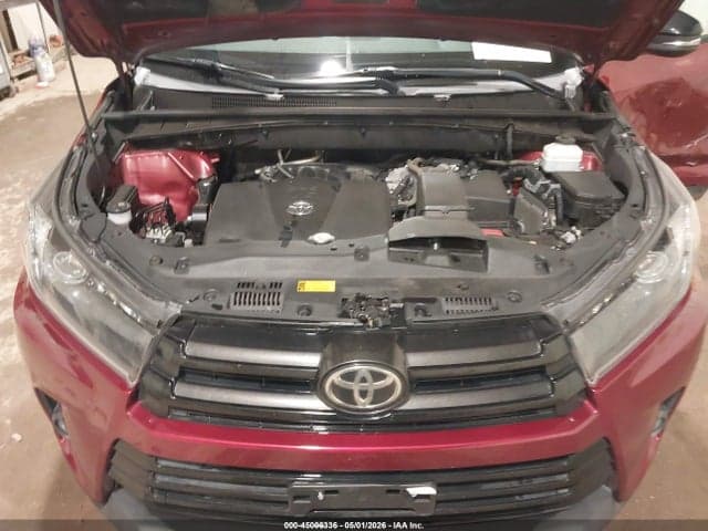 2019 TOYOTA HIGHLANDER SE 10