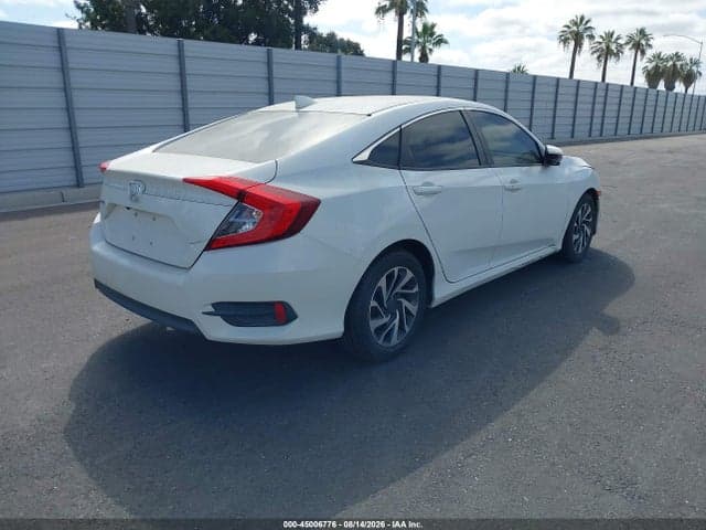2018 HONDA CIVIC EX 4