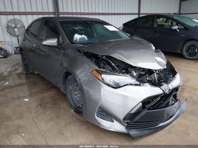 2017 TOYOTA COROLLA LE 1