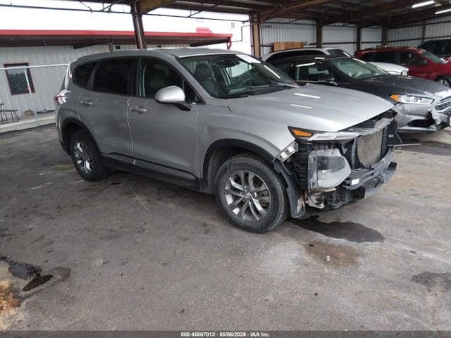 2019 HYUNDAI SANTA FE SE 1