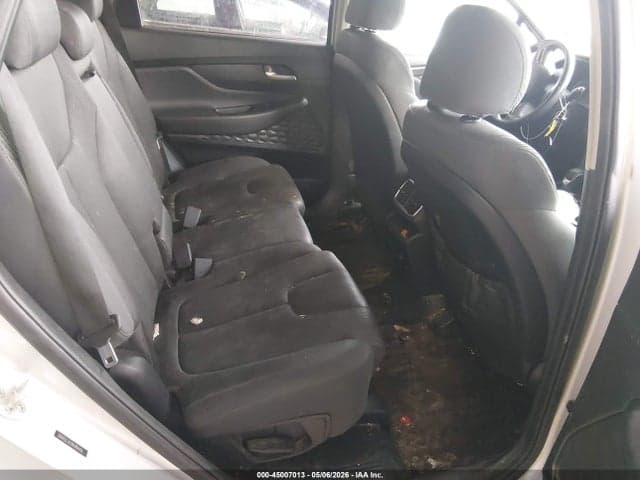 2019 HYUNDAI SANTA FE SE 8