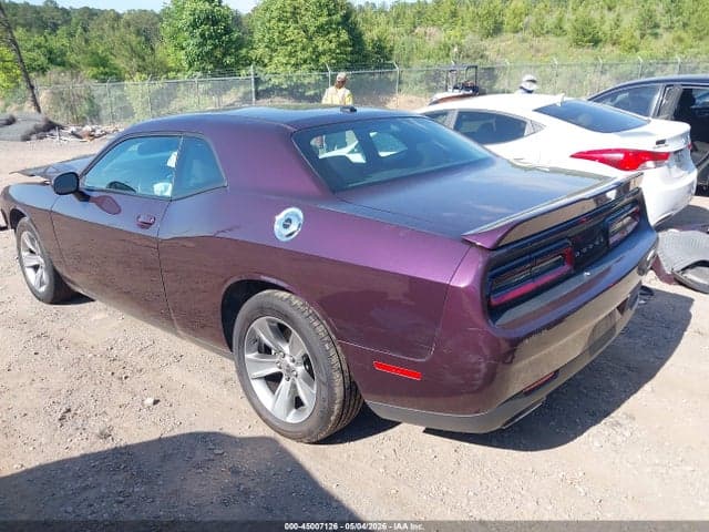 2020 DODGE CHALLENGER SXT 3
