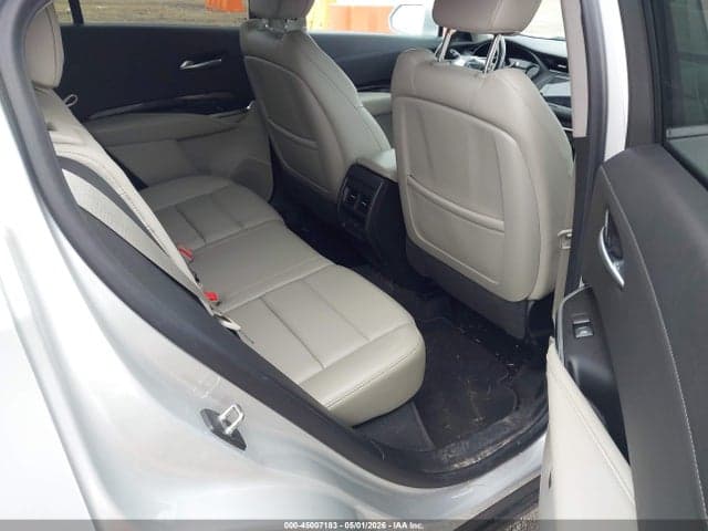 2019 CADILLAC XT4 LUXURY 8