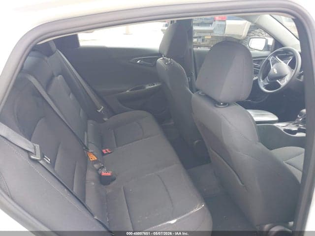 2023 CHEVROLET MALIBU FWD 1LT 8