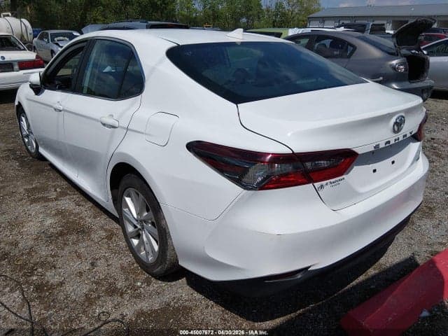 2023 TOYOTA CAMRY LE 3