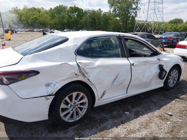 2023 TOYOTA CAMRY LE 6