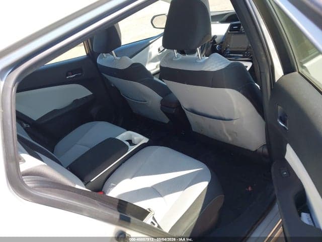 2017 TOYOTA PRIUS PRIME PLUS 8
