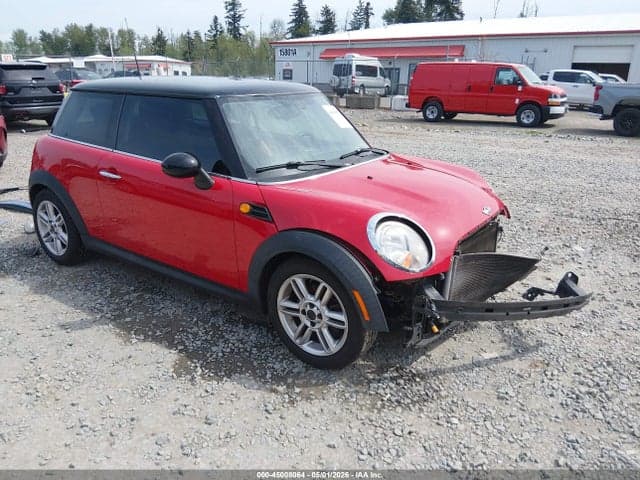 2011 MINI COOPER 1