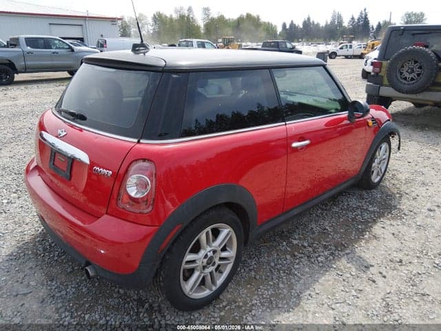 2011 MINI COOPER 4