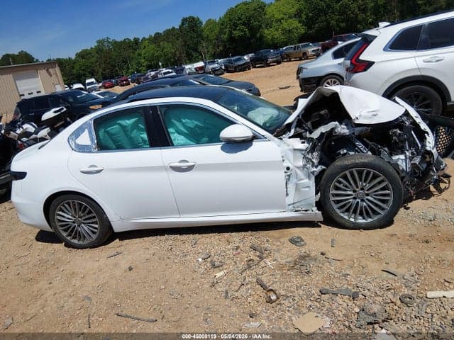 2019 ALFA ROMEO GIULIA TI LUSSO AWD 13