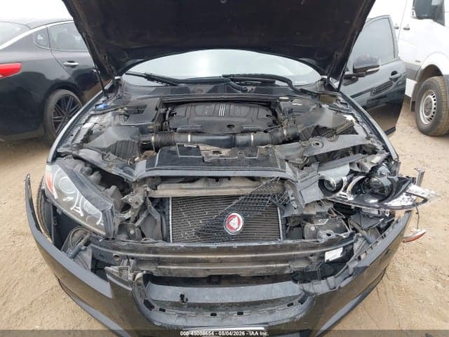 2015 JAGUAR XF 3.0 10