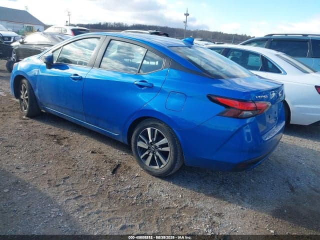 2021 NISSAN VERSA SV XTRONIC CVT 3