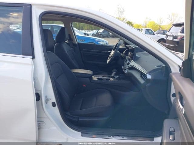 2025 NISSAN ALTIMA SV FWD 5