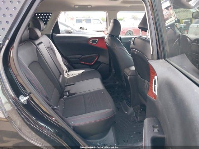 2021 KIA SOUL TURBO 8