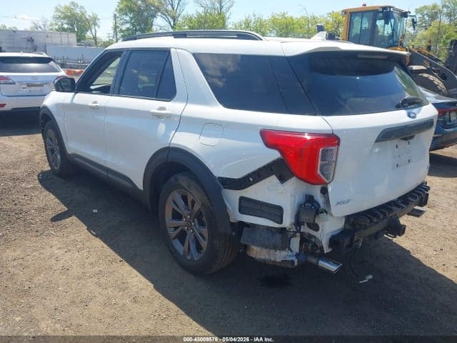 2023 FORD EXPLORER XLT 3