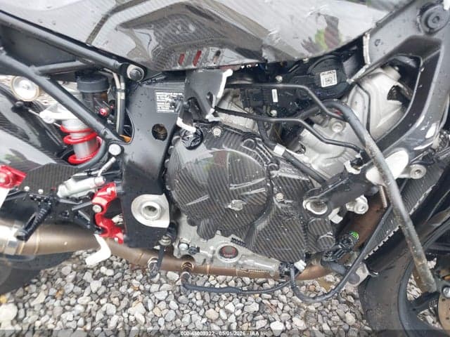 2024 BMW S 1000 RR 8