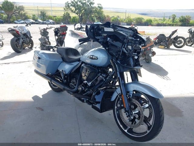 2024 HARLEY-DAVIDSON FLHX - 1