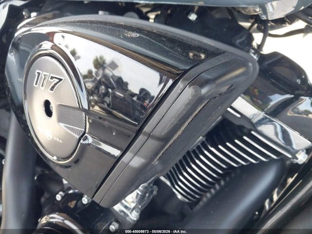 2024 HARLEY-DAVIDSON FLHX 18