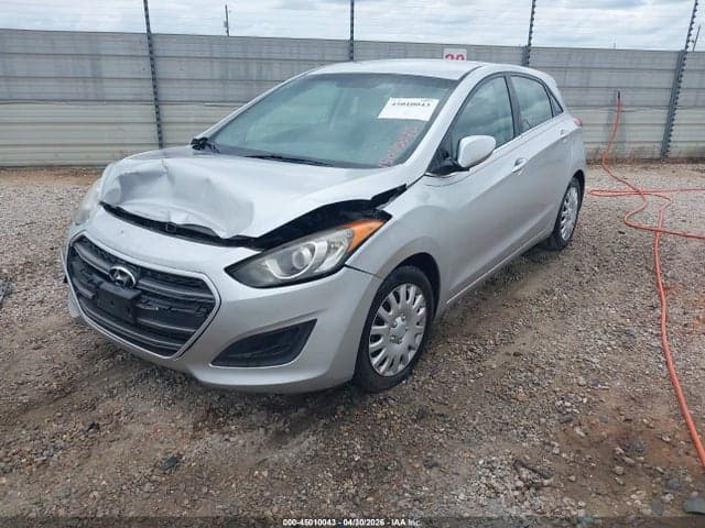 2016 HYUNDAI ELANTRA GT 2