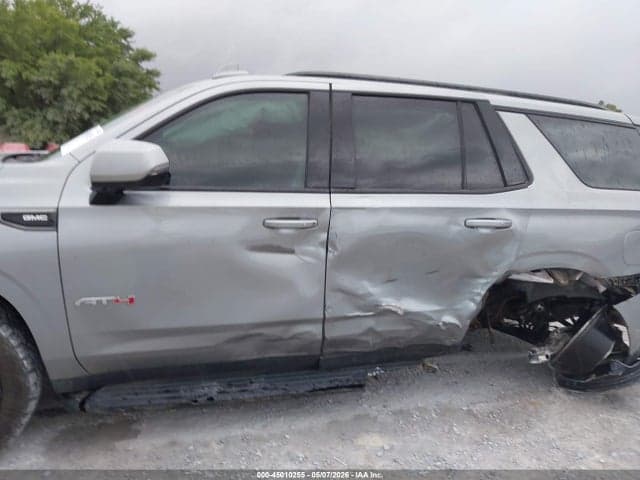 2024 GMC YUKON 4WD AT4 6
