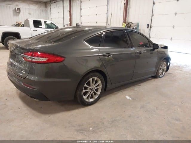 2020 FORD FUSION SE 4