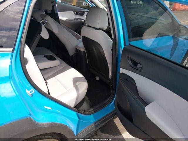 2022 HYUNDAI KONA SEL 8