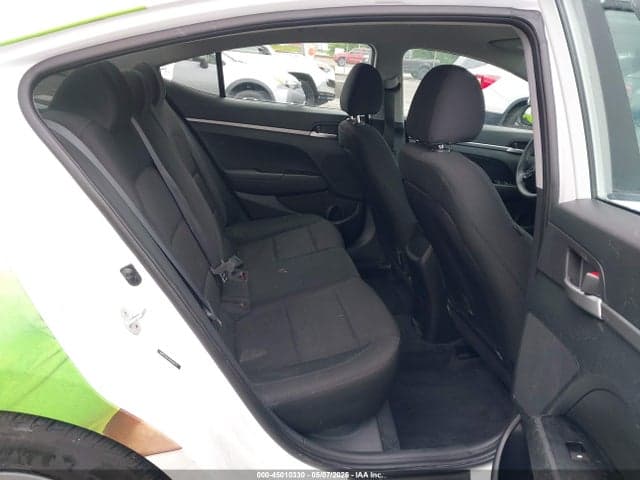 2019 HYUNDAI ELANTRA SE 8