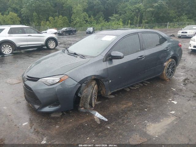 2018 TOYOTA COROLLA LE 2
