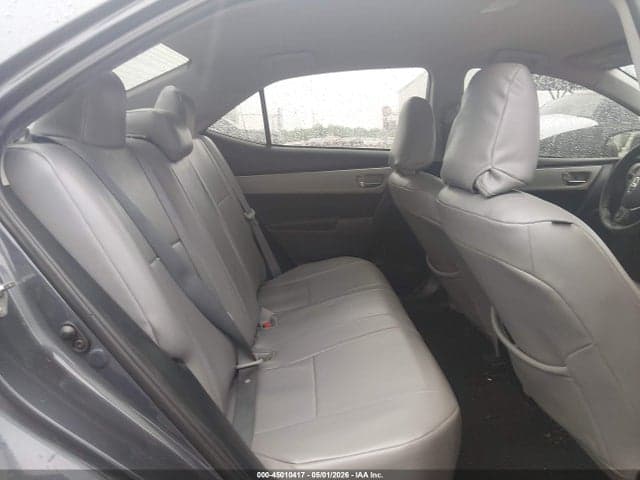 2018 TOYOTA COROLLA LE 8