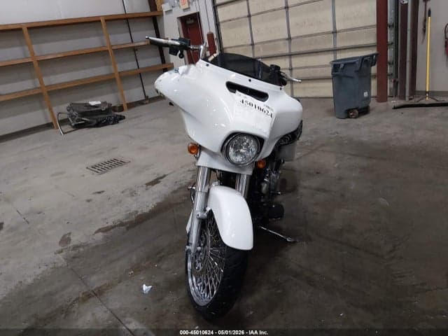 2017 HARLEY-DAVIDSON FLHXS STREET GLIDE SPECIAL 5