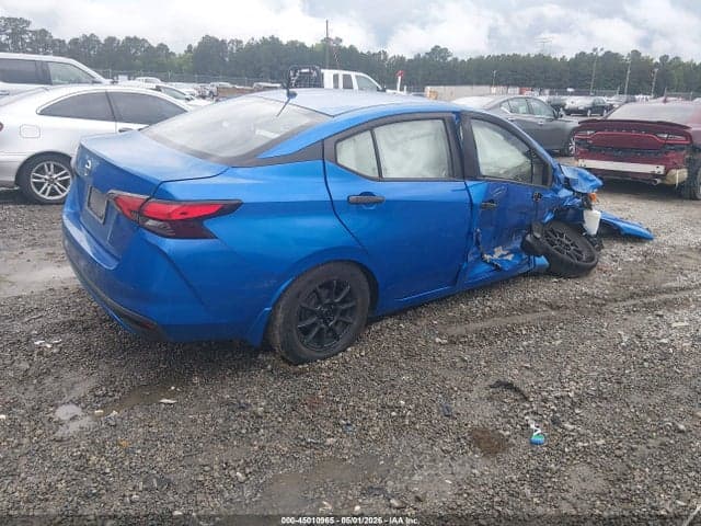 2021 NISSAN VERSA S XTRONIC CVT 4