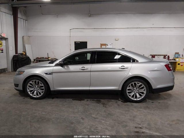 2018 FORD TAURUS LIMITED 14