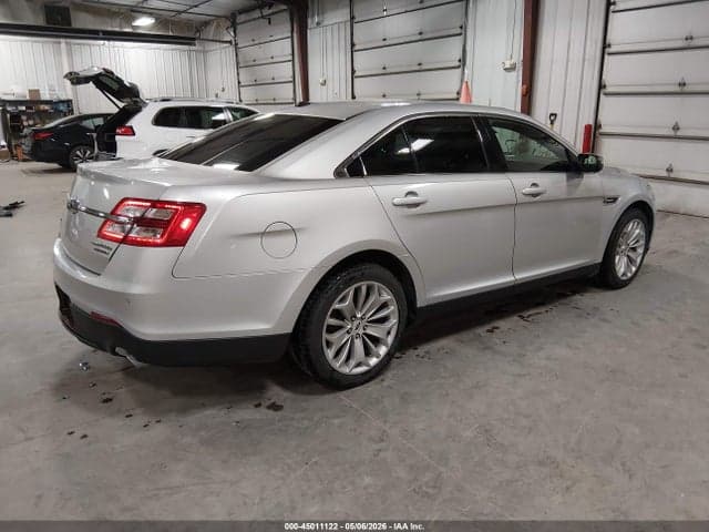 2018 FORD TAURUS LIMITED 4