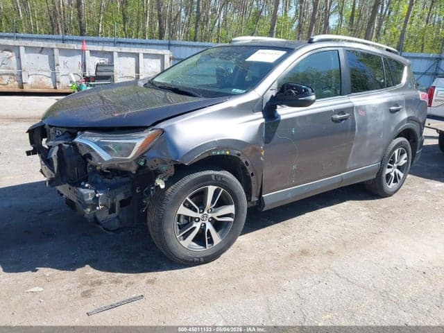 2018 TOYOTA RAV4 XLE 2