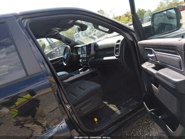 2022 RAM 1500 BIG HORN 4X4 6'4 BOX 5