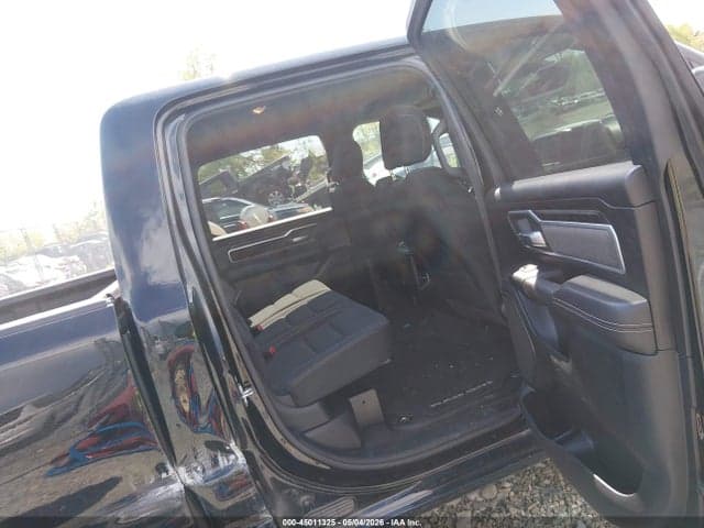 2022 RAM 1500 BIG HORN 4X4 6'4 BOX 8
