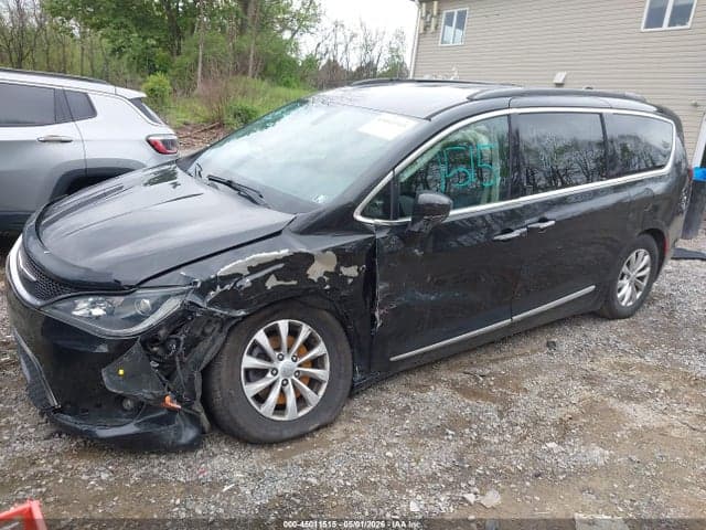 2017 CHRYSLER PACIFICA TOURING-L 2