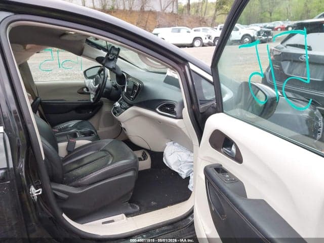 2017 CHRYSLER PACIFICA TOURING-L 5