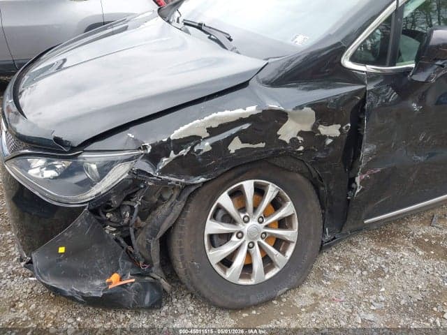 2017 CHRYSLER PACIFICA TOURING-L 6