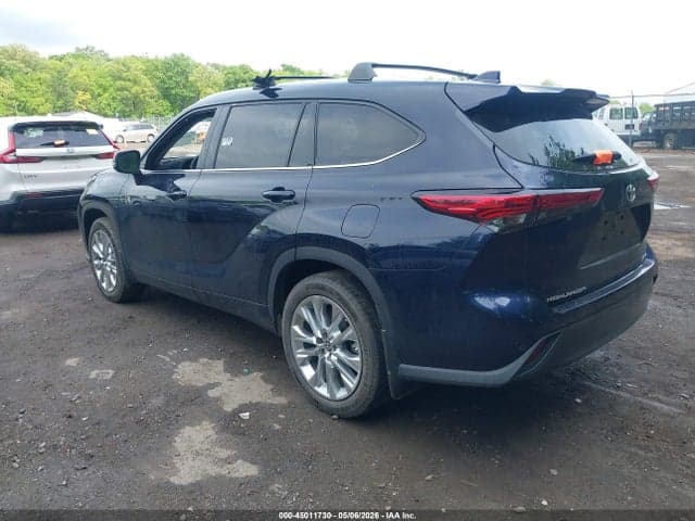 2020 TOYOTA HIGHLANDER LIMITED 3