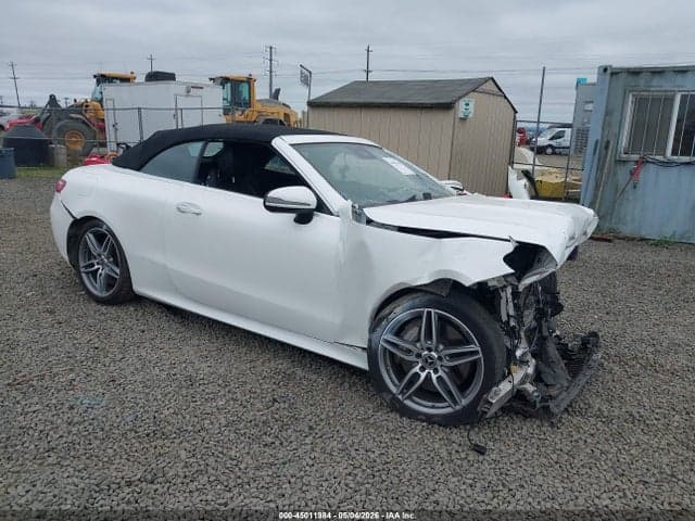2018 MERCEDES-BENZ E 400 1