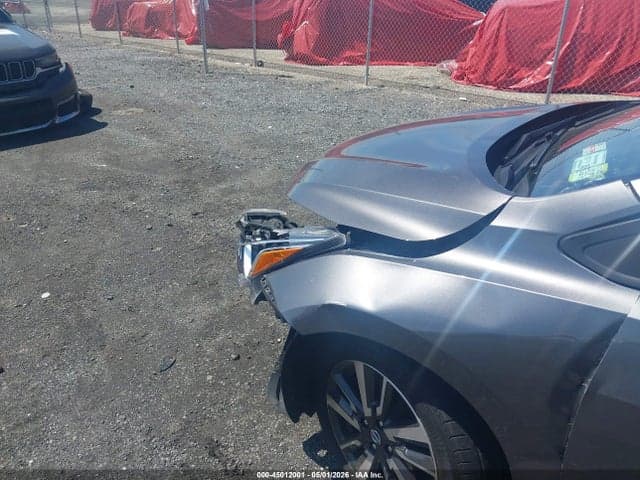 2021 NISSAN VERSA SV XTRONIC CVT 6
